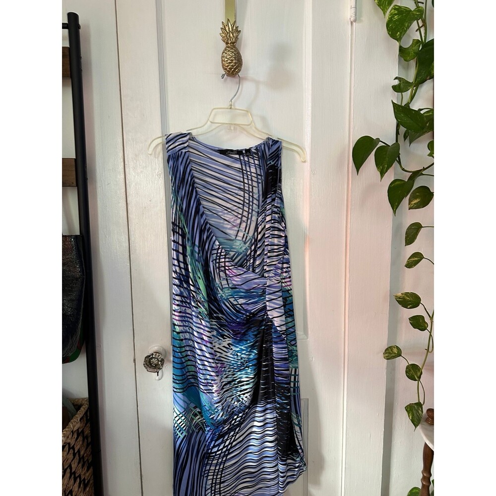 Essentials by Milano Women’s size small Maxi dress